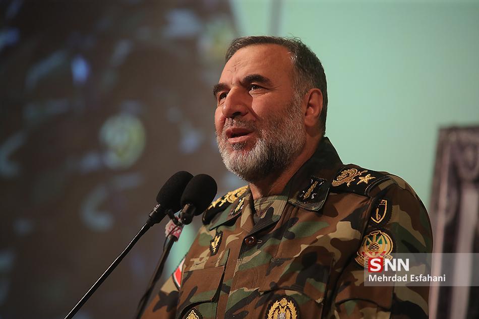 امیر حیدری: نیروی زمینی ارتش آمادگی مقابله با هر تهدیدی امیر حیدری: نیروی زمینی ارتش آمادگی مقابله با هر تهدیدی را دارد