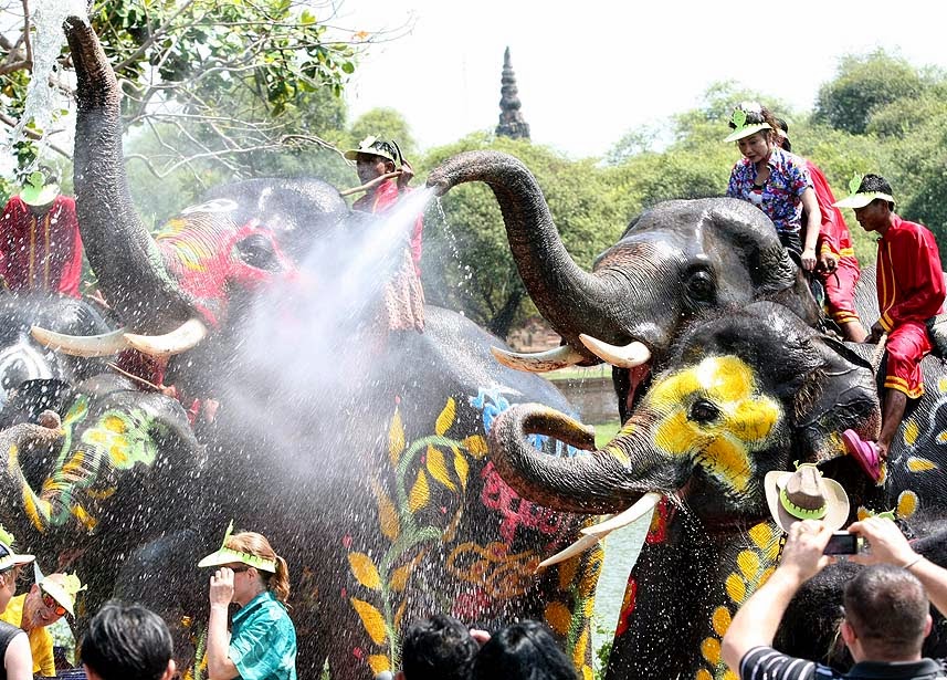 thailand water festival جشن آب تایلند